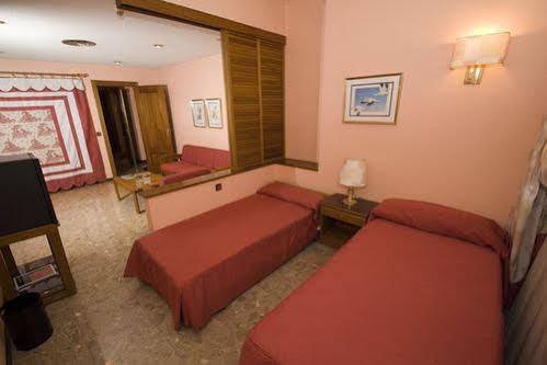 Foxa 25 Hotell Madrid Eksteriør bilde
