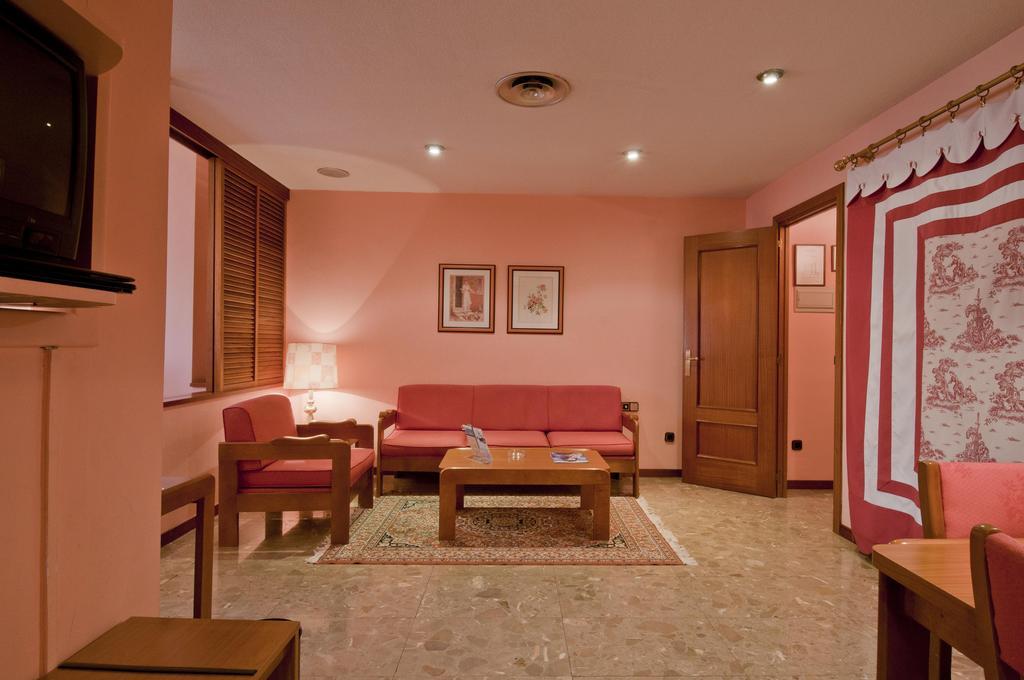 Foxa 25 Hotell Madrid Eksteriør bilde